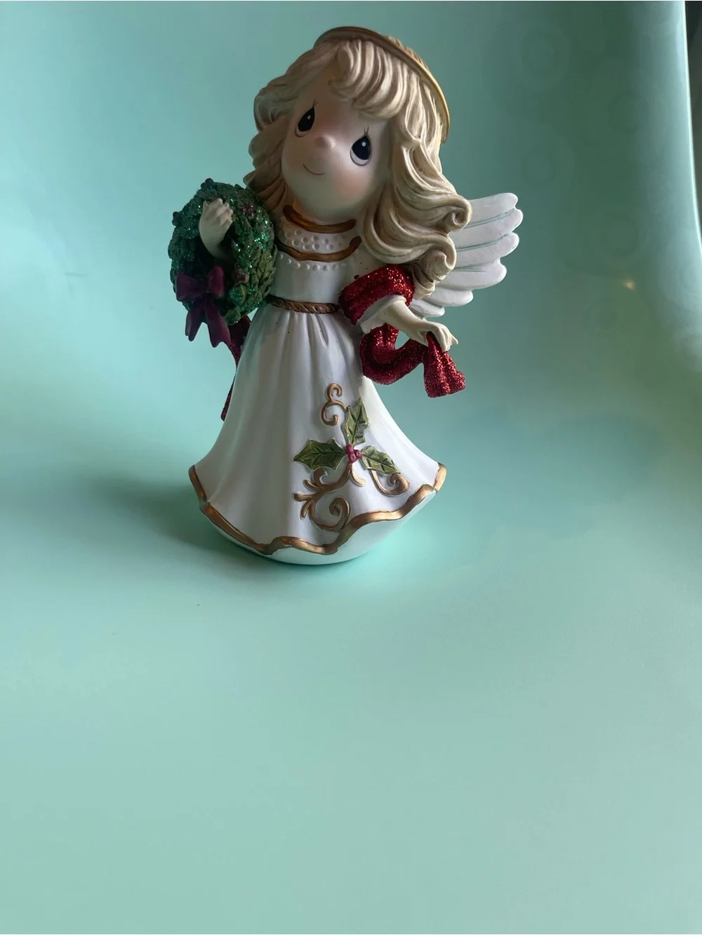 Precious Moments Angel Girl With Wreath Christmas Gift Idea